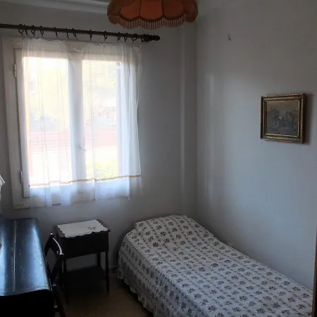 Villa Big Quiet House With Large Garden Vári