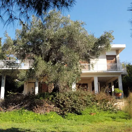 Villa Big Quiet House With Large Garden