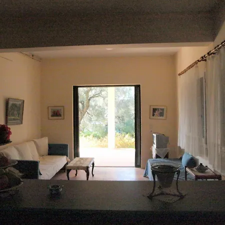 Villa Big Quiet House With Large Garden Vári