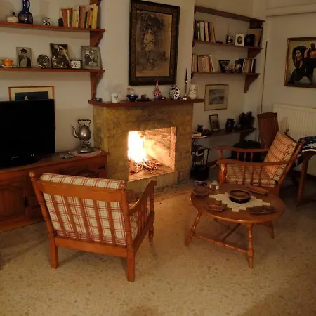 Villa Big Quiet House With Large Garden